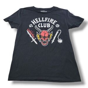 Netflix Stranger Things Shirt Size Medium Evil "Hellfire Club" Graphic Print Tee